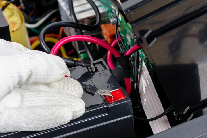 Akumulator AGM 12V 7,2Ah do UPS Centrali Alarmu BEZOBSŁUGOWY (wymiar 7Ah)