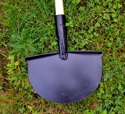 Ucinacz nóż do darni z trzonkiem T