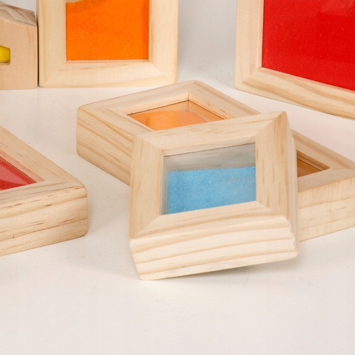 Drewniane klocki sensoryczne dla dzieci – zestaw 18 elementów do zabawy