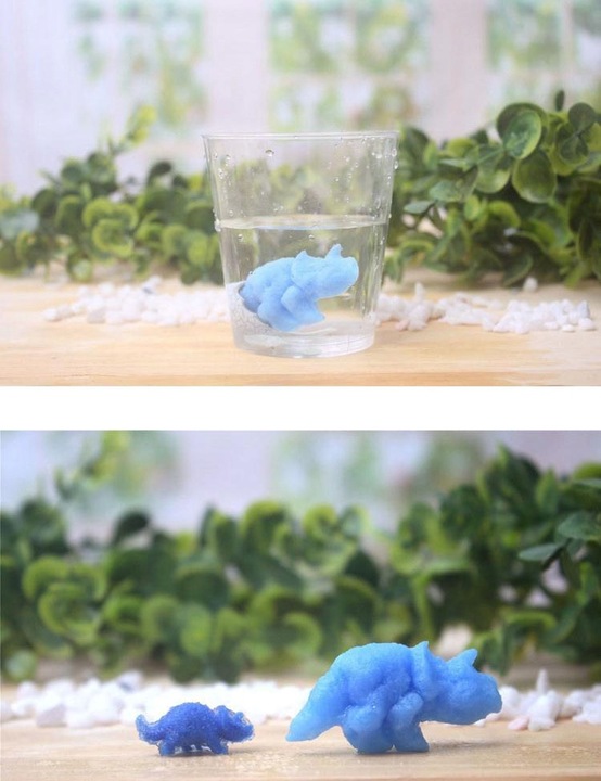 48x MAGICZNE JAJKO WYKLUWAJĄCY SIĘ DINOZAUR NIESPODZIANKA ROSNĄCY W WODZIE