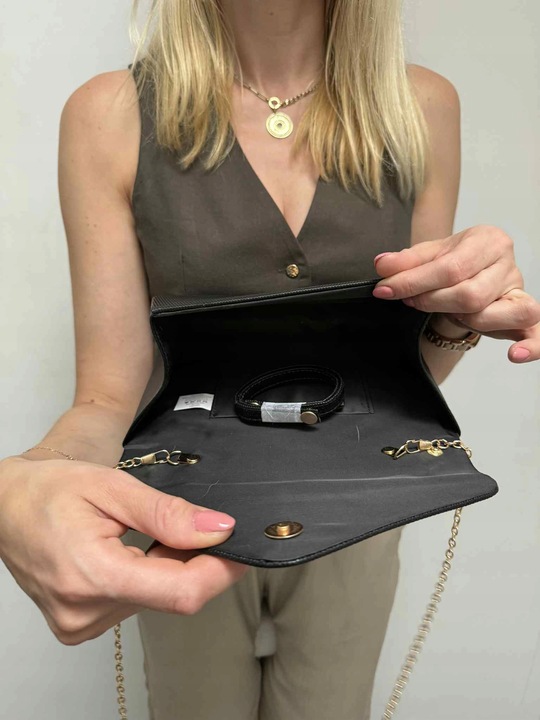 CZARNA torebka kopertówka wizytowa wesele komunia ślub NA ŁAŃCUSZKU