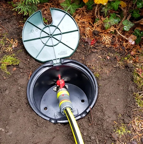 Studzienka poboru wody z zaworem 3/4"