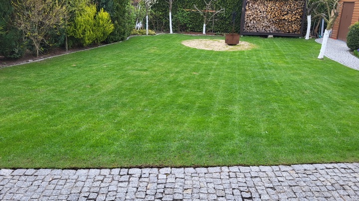 Obornik granulowany Naturalny MIKRO Granulat 25kg nawóz SUPER JAKOŚĆ 40L