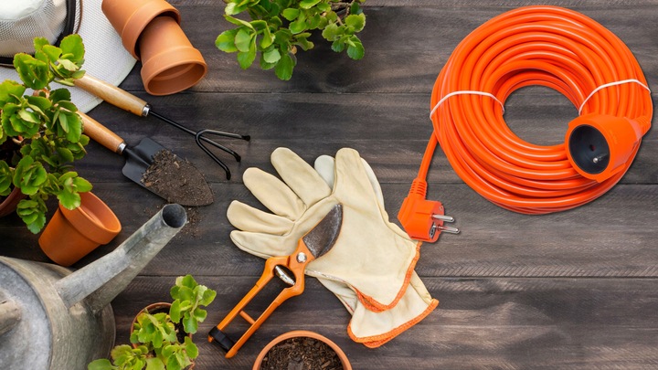 PRZEDŁUŻACZ OGRODOWY BUDOWLANY DO KOSIARKI PODKASZARKI GRUBY 3x1,5mm 20m