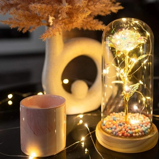 WIECZNA RÓŻA W SZKLE ŚWIECĄCA LED PREZENT PUDEŁKO NA WALENTYNKI DZIEŃ BABCI