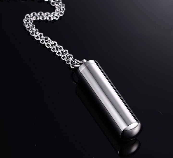 ZAWIESZKA ODKRĘCANY SCHOWEK SREBRNA