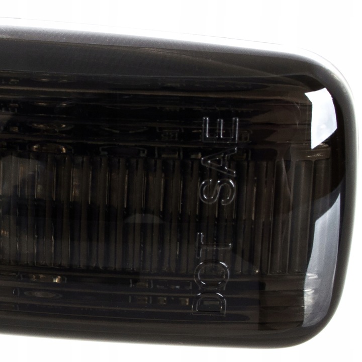 KIERUNKOWSKAZY LED DYNAMICZNE do AUDI A3 8L A4 B5