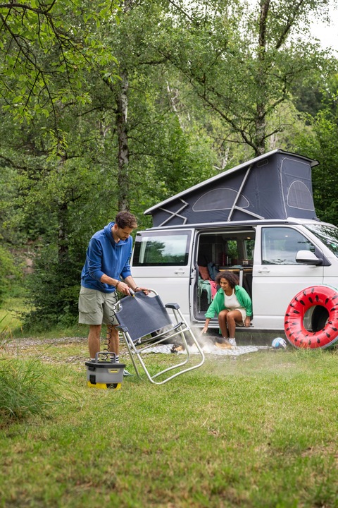 Przenośna myjka ciśnieniowa akumulatorowa Karcher OC 4