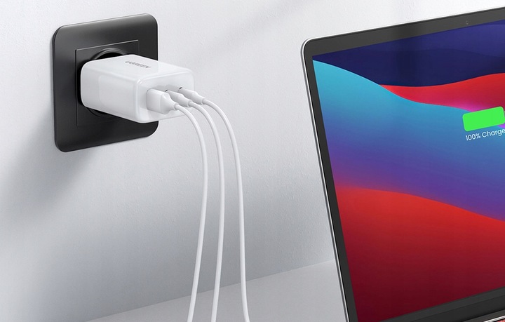 UGREEN ŁADOWARKA SIECIOWA KOSTKA ZASILACZ 2X USB C 1X USB-A QC 3.0 PD 65W