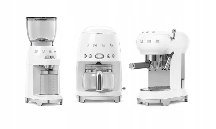 Ekspres do kawy przelewowy 1,4l Smeg DCF02WHEU