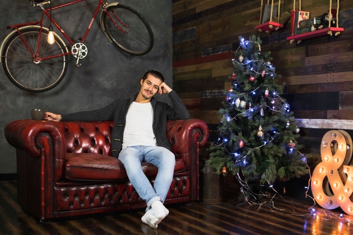 STOJAK CHOINKOWY METALOWY POD CHOINKĘ PODSTAWKA NA DRZEWKO POJEMNIK ZIELONY