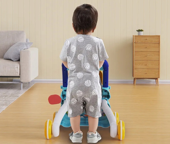 CHODZIK PCHACZ INTERAKTYWNY TABLICA EDUKACYJNY EFEKTY DŹWIĘKOWE RYSIK