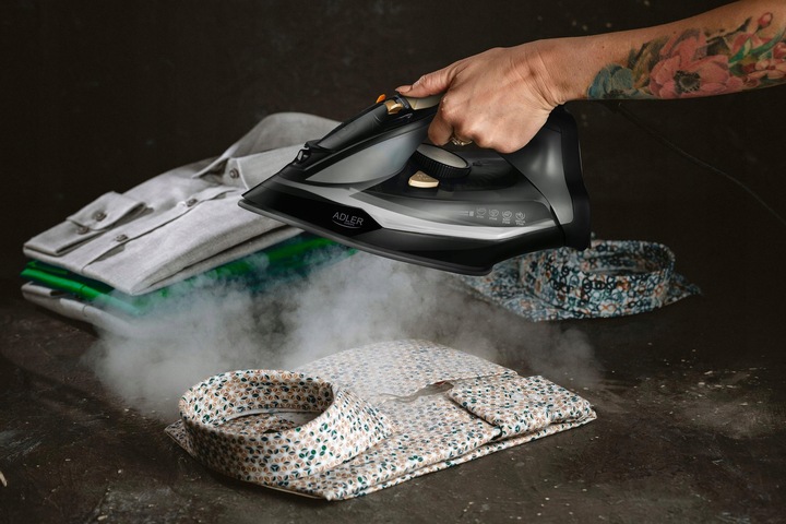 ŻELAZKO PAROWE 3000W STRAŻAK ANTI-CALC ANTI-DRIP PRASOWANIE W PIONIE MOCNE