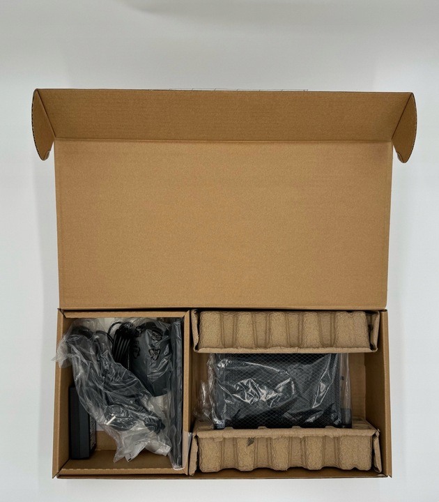 Thin Client Dell Wyse 5070 Celeron 8GB 256SSD SSD+Podstawka+Myszka