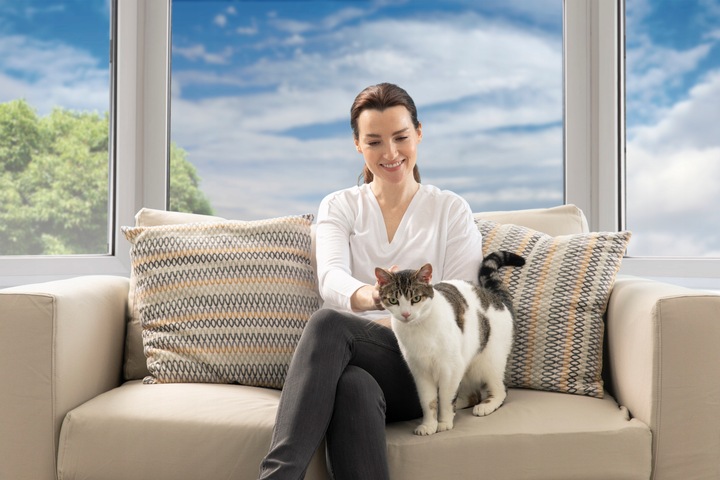 FURminator dla kotów krótkowłosych średnich dużych sierść krótka M/L Large