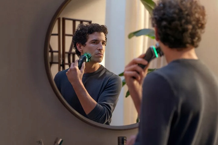 Golarka elektryczna męska do golenia na mokro i na sucho Philips S9975/55