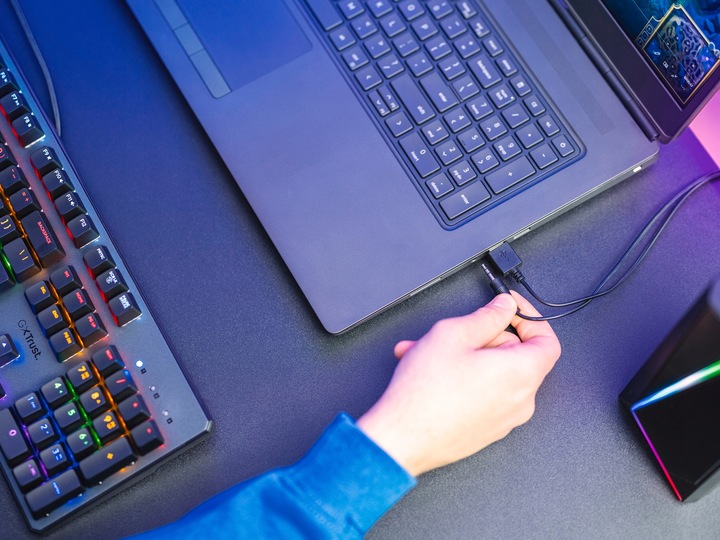 GŁOŚNIKI KOMPUTEROWE 2.0 USB 12W GAMINGOWE RGB