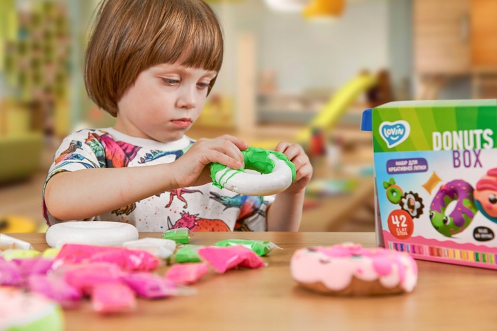 Zestaw ciastoliny Lovin'Do DONUTS BOX