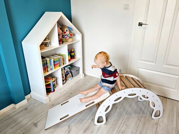 Bujak Montessori + ścianka/zjeżdżalnia biało-dębowy BM-310