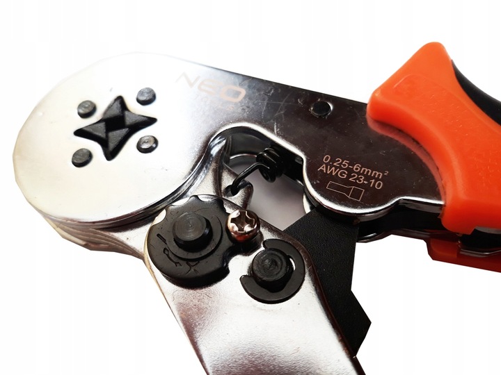 ZACISKARKA TULEJEK PRASKA DO KABLI NEO 01-507