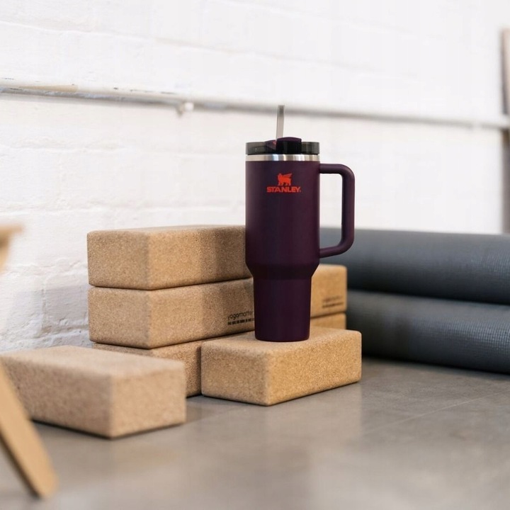 Tumbler ze stali nierdzewnej Quencher H2.O FlowState 1180ml Stanley Plum