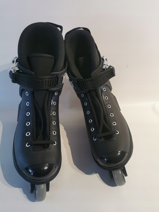 Łyżworolki Roces M12 UFS czarne r.41/ 41,5