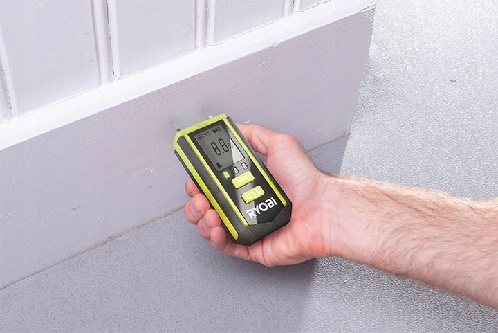 RYOBI MIERNIK WILGOTNOŚCI WILGOTNOŚCIOMIERZ DREWNA BETONU LED RBPINMM1