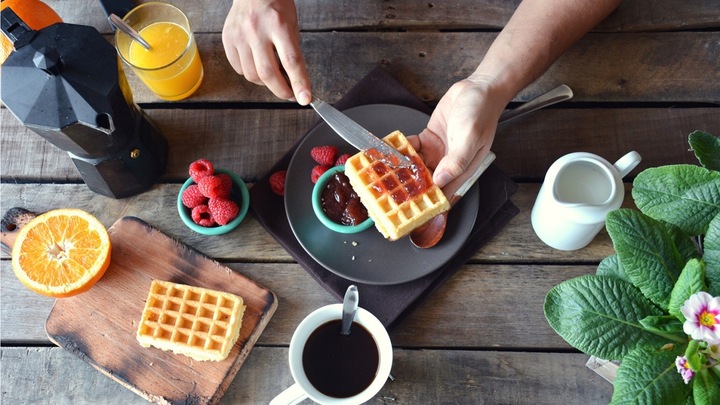 Gofrownica MPM MGO-13 DUŻA MOC 1400W Srebrna