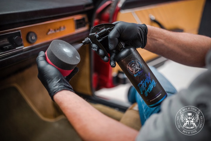 RR Customs BadBoys Interior Dressing Boys 500ml Dressing do plastików