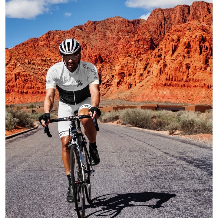 Kask rowerowy Abus Viantor niebieski