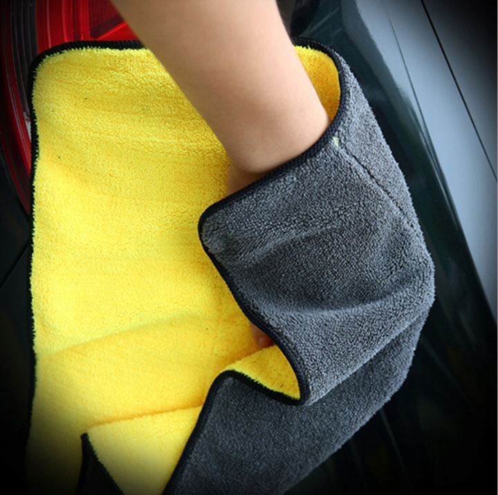 PUSZYSTY RĘCZNIK DO OSUSZANIA AUTA MIKROFIBRA 30*30 CM, 500gsm