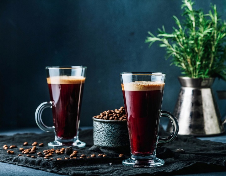 Zestaw 6 szklanek Caffe Latte i 6 łyżeczek Glasmark