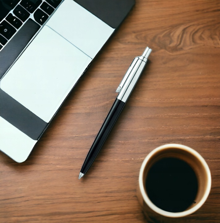 Długopis parker jotter z grawerem na prezent z własnym napisem logo tekstem