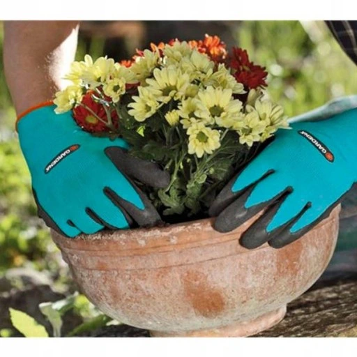 Zestaw narzędzi ogrodniczych z konewką GARDENA