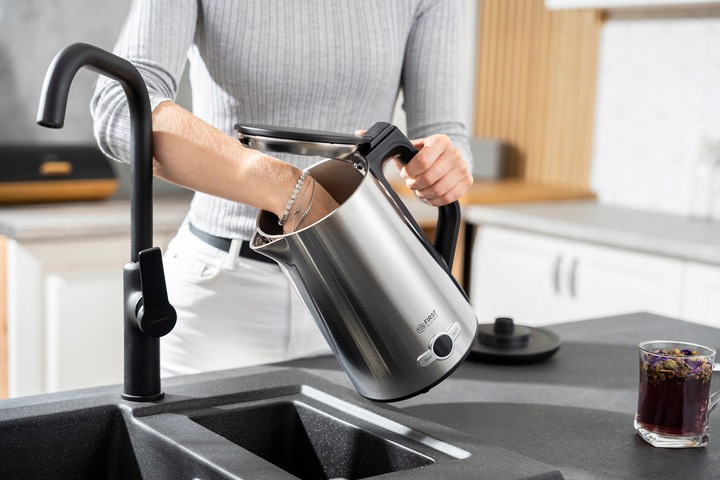 Czajnik elektryczny REGULACJA TEMPERATURY IZOLACJA First Austria