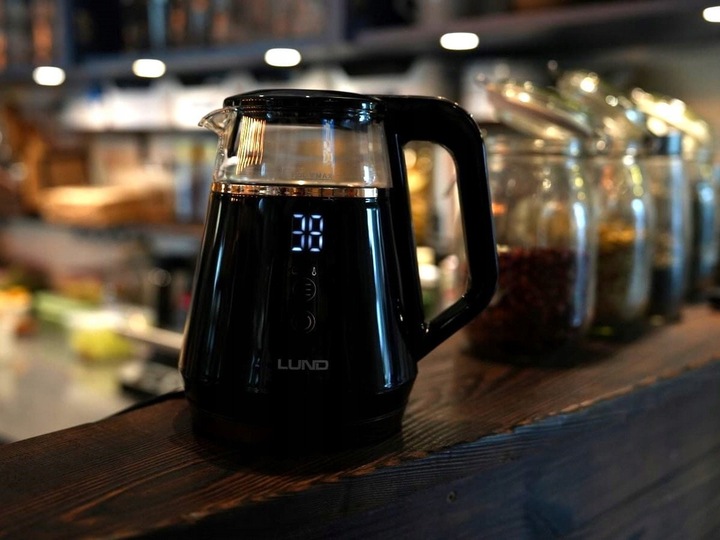 CZAJNIK ELEKTRYCZNY LUND 1100W 1L CZARNY Z REGULACJĄ TEMPERATURY 40-100°C