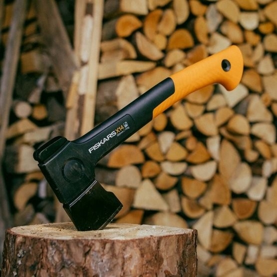 FISKARS X-series Siekiera uniwersalna X14 ostrze XS 1069102