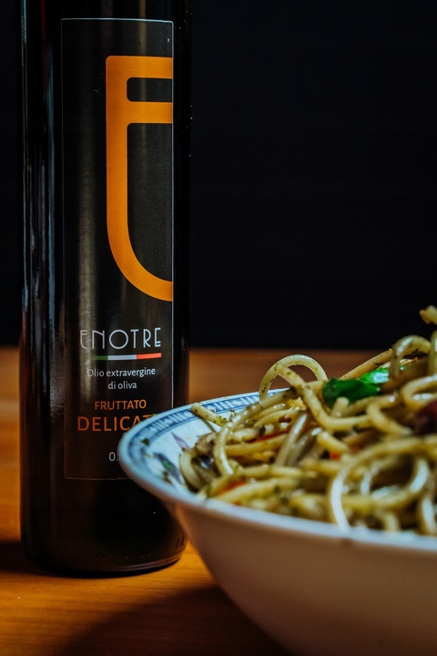 OLIWA EXTRA VIRGIN BIO DELICATO NAGRADZANA ZBIÓR 2024 WŁOSKA 750 ml