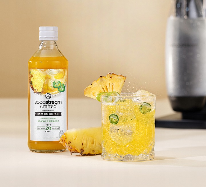 Baza do koktajli SodaStream Ananas Jalapeno 330ml + Butelka 1l + książka