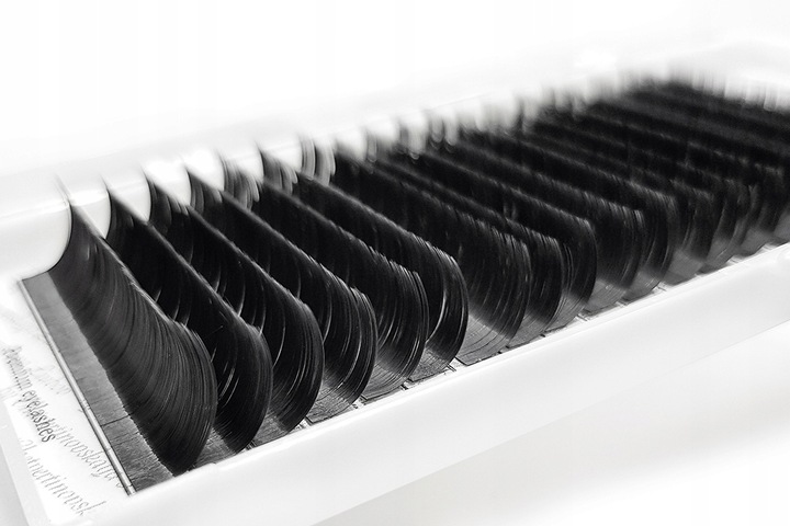 Rzęsy do przedłużania czarne PLATINUM 0,7 M 7-12