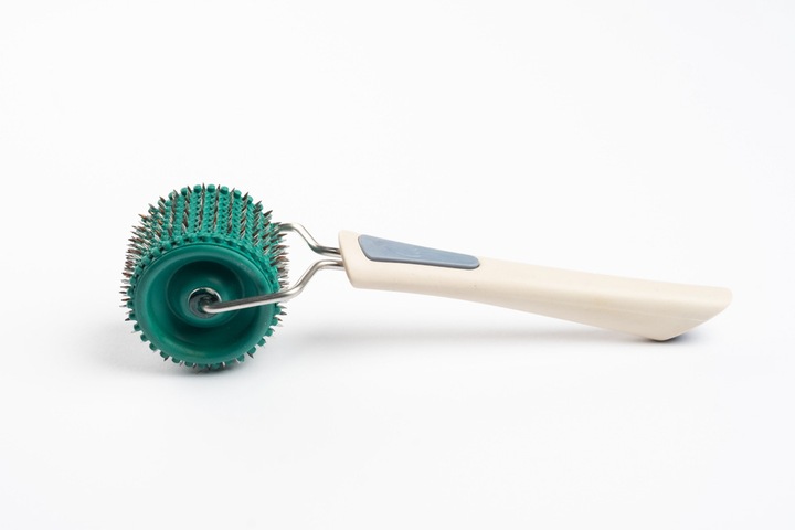 Aplikator LYAPKO WAŁEK z igłami do masażu twarzy ZIELONY + GRATIS