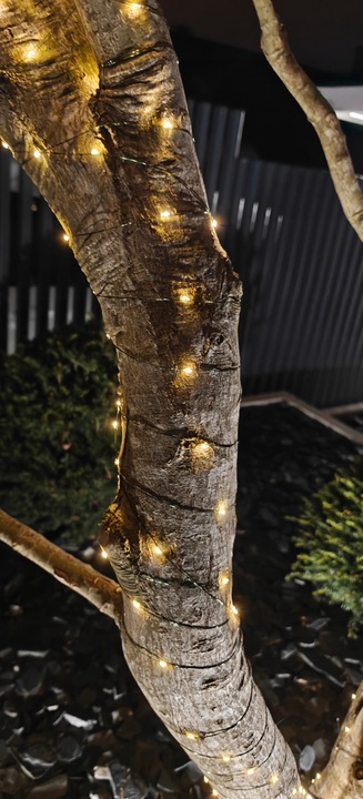 LAMPKI CHOINKOWE Świąteczne 1000 LED Ciepłe Białe 100m Drucik Szpula USB