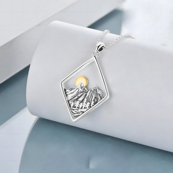 Srebrny Naszyjnik 925 z Górami Tatrami Polskie Góry Tatry Drzewa Słońce