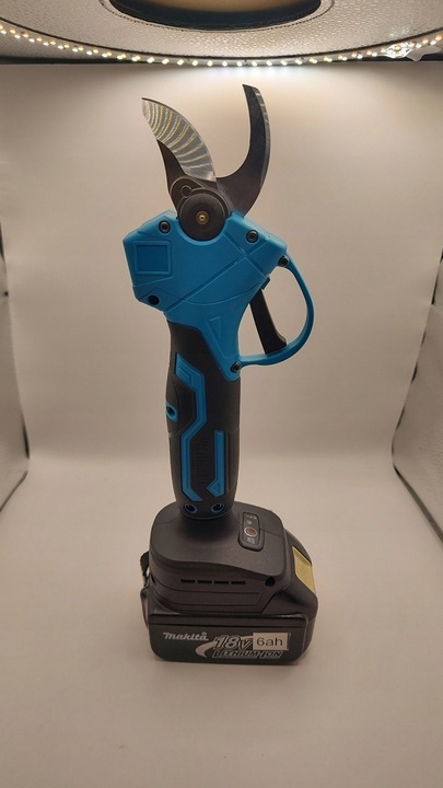 Sekator do akumulatorów Makita nożyce do przycinan