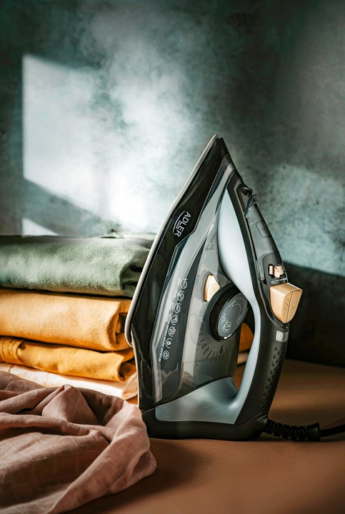 ŻELAZKO PAROWE 3000W STRAŻAK ANTI-CALC ANTI-DRIP PRASOWANIE W PIONIE MOCNE