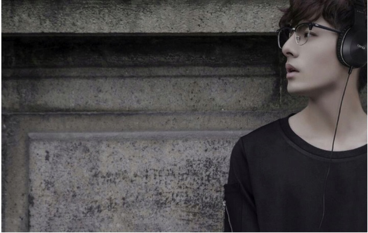 CZARNE SŁUCHAWKI Nauszne Bezprzewodowe EDIFIER W800BT PLUS APTX Bluetooth