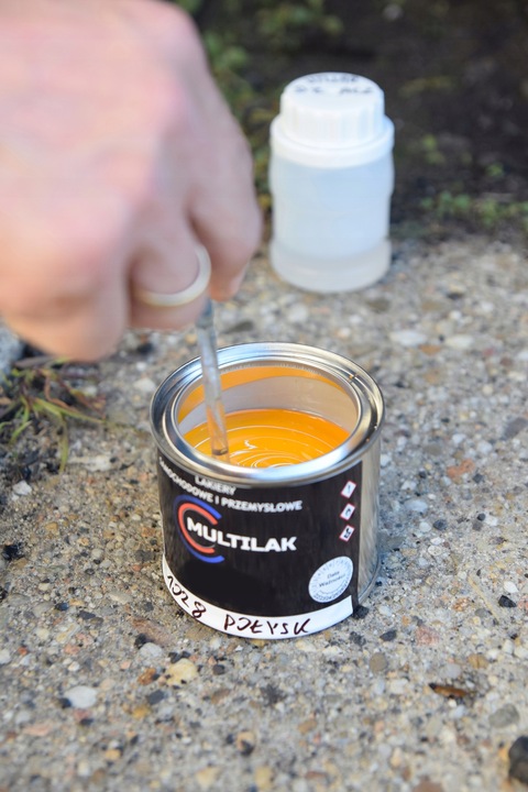 Lakier do zacisków hamulcowych RAL 9005 połysk