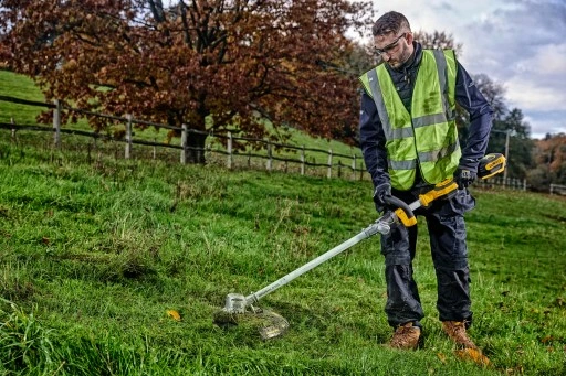 DEWALT PODKASZARKA AKUMULATOROWA 18V DCMST561N