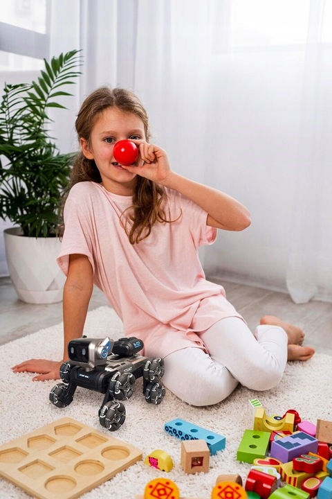 Zdalnie Sterowany Pies Robot 8 Kół Gesty Muzyka Para Wodna Obrót 360 LED