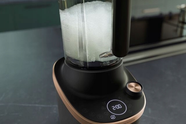 PHILIPS BLENDER KIELICHOWY , SOKOWIRÓWKA DO OWOCÓW I WARZYW 2X DZBANEK